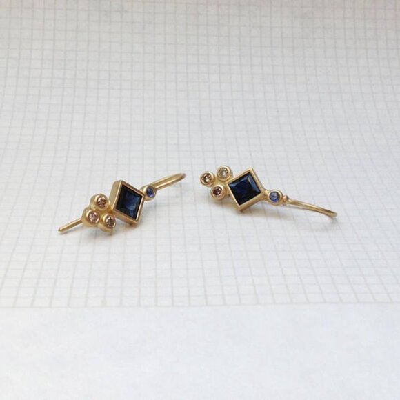 Princess Cut Sapphire Diamond (or 18k upon request) 14K Yellow Gold Drop Earring - Picture 6 of 6